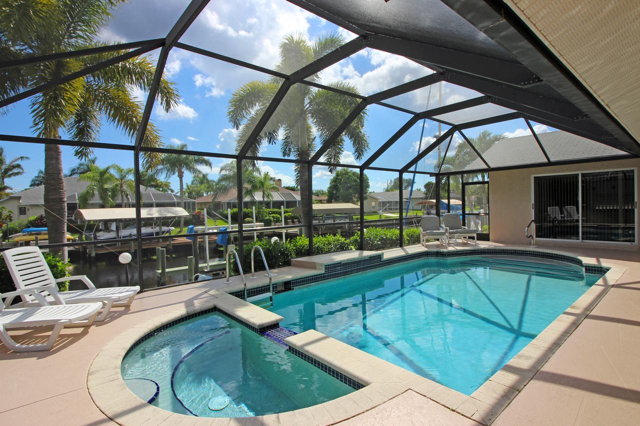 Key Largo Sw Cape - Waterfront Private Home Locally Owned & Managed, Fair & Honest Pricing Cape Coral Bagian luar foto